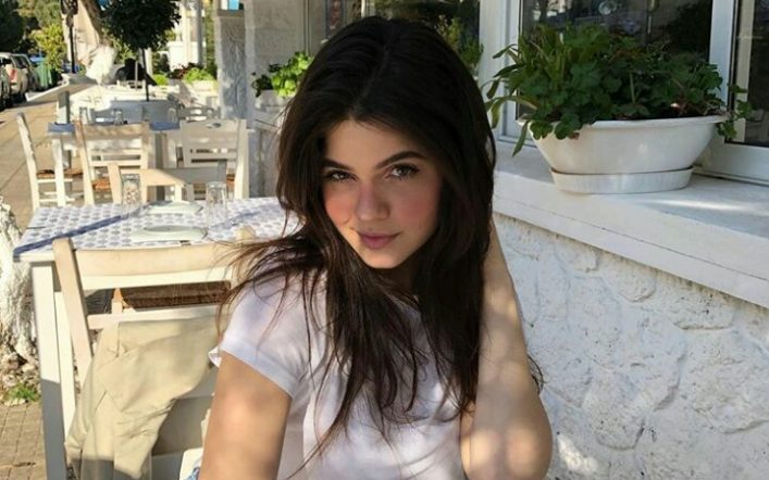 Travelling with friends makes fun