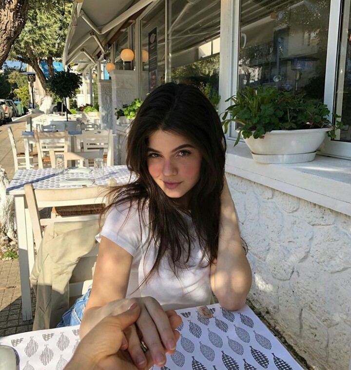 Travelling with friends makes fun